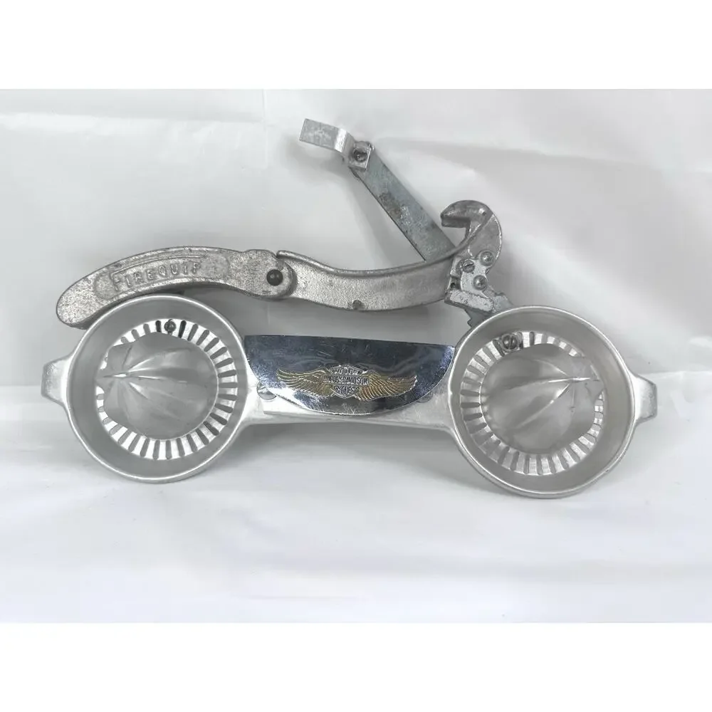 Harley-Davidson Wall Art Garage Decor Motorcycle Juicer Cast Aluminum Chrome